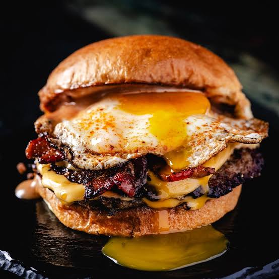 Smashed Breakfast Burger